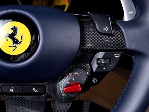 Certified 2019 Ferrari Portofino image 41