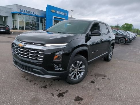 New 2026 Chevrolet Equinox LT w/ Safety and Technology Package FWD image 3