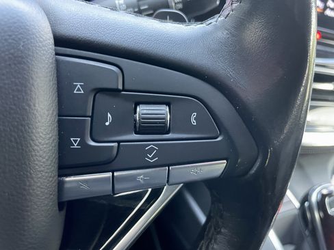 Used 2021 Cadillac Escalade Sport AWD/4WD image 21