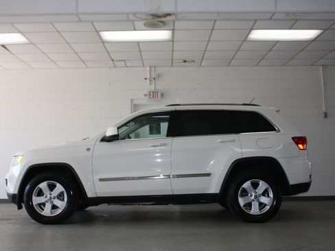 Used 2012 Jeep Grand Cherokee Laredo AWD/4WD image 5