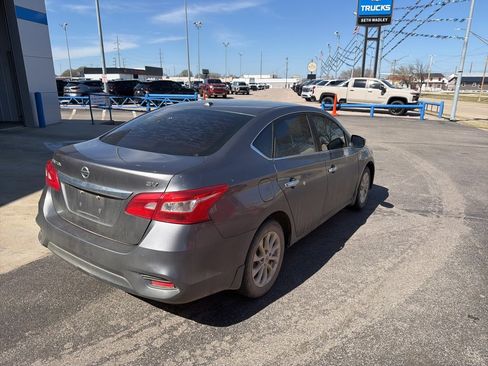 Used 2018 Nissan Sentra SV w/ Premium Package (P01) image 4