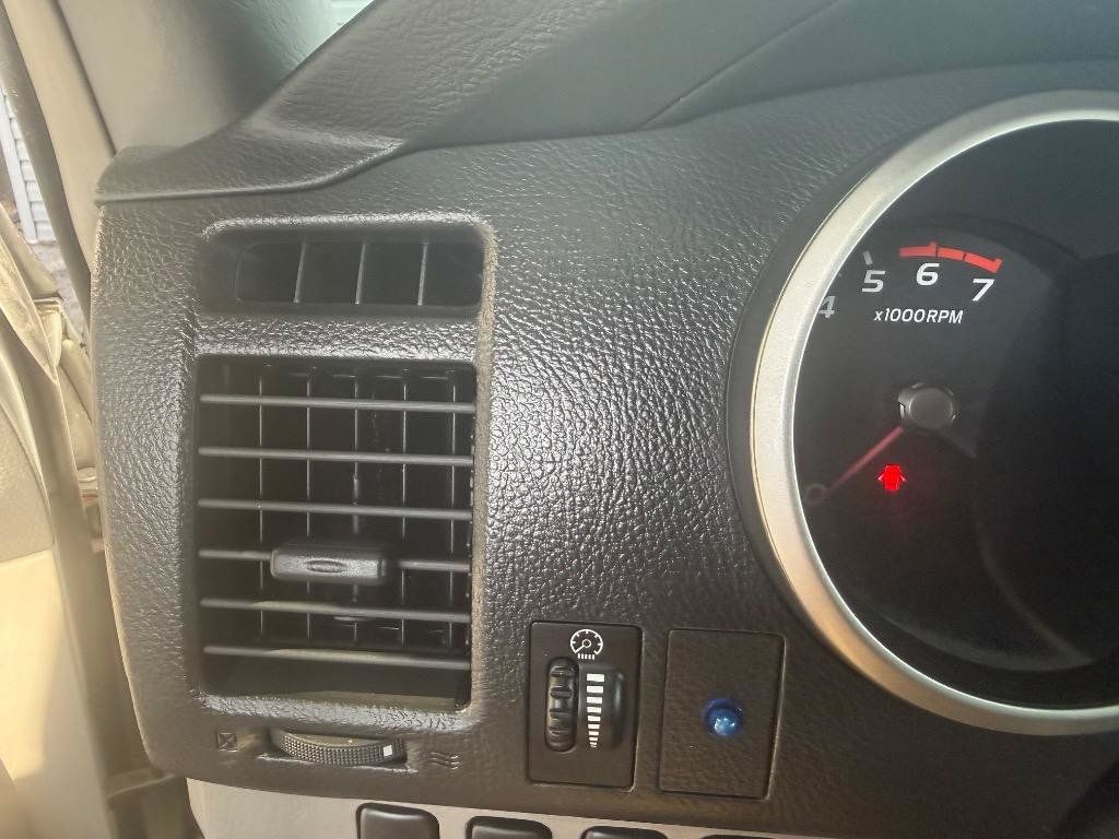 Used 2007 Toyota 4Runner SR5 AWD/4WD image 57