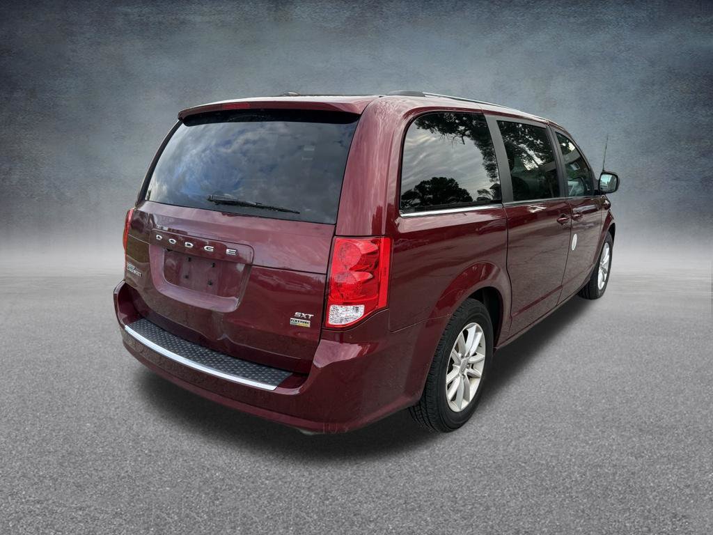 Used 2019 Dodge Grand Caravan SXT FWD image 6