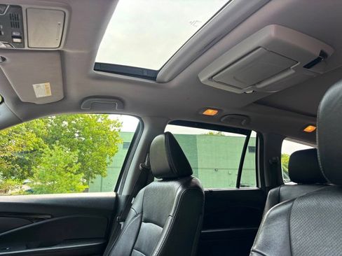 Used 2021 Honda Pilot Elite image 13