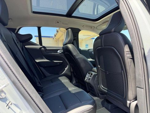 New 2026 Volvo XC40 B5 Plus w/ Climate Package AWD/4WD image 4