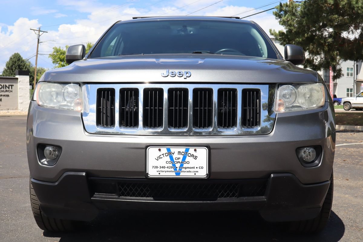 Used 2012 Jeep Grand Cherokee Laredo AWD/4WD image 13