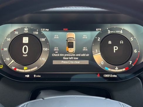 Certified 2023 Land Rover Range Rover SE AWD/4WD image 22