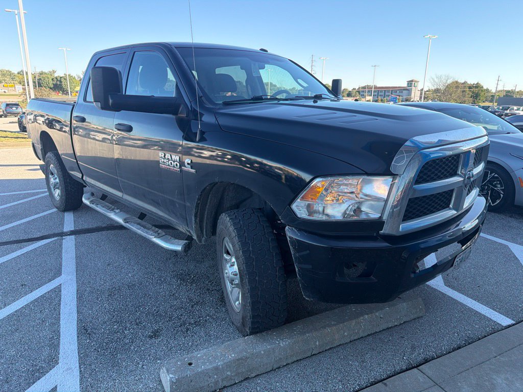Used 2015 RAM 2500 ST w/ SXT Appearance Group AWD/4WD image 2