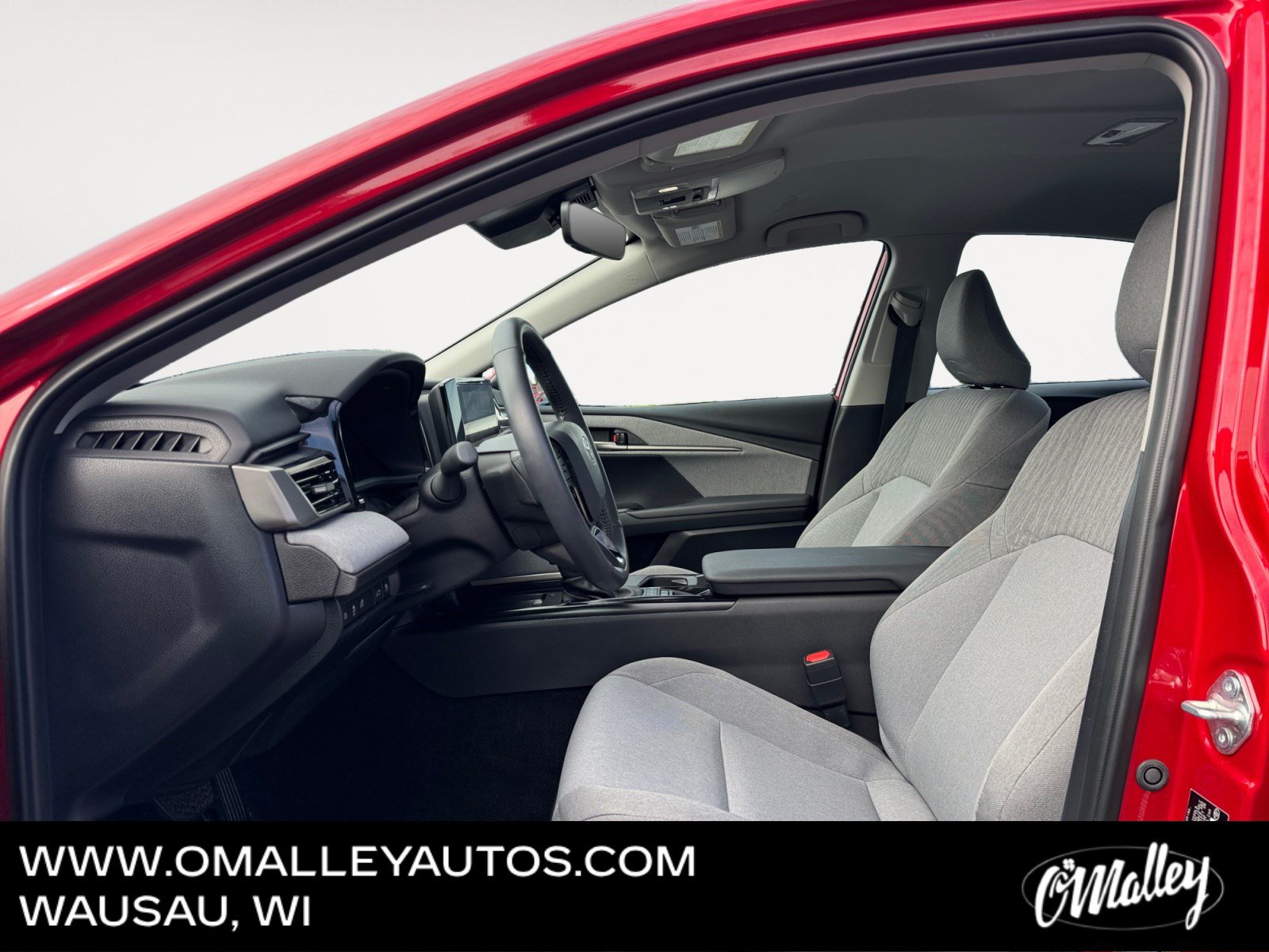 Used 2025 Toyota Camry LE w/ Convenience Package AWD/4WD image 10