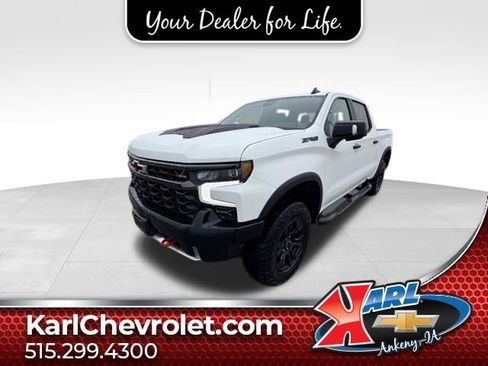 Used 2023 Chevrolet Silverado 1500 ZR2 w/ Technology Package image 1