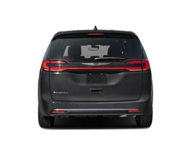 Certified 2026 Chrysler Pacifica Select FWD image 5