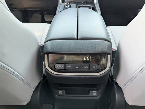 Used 2025 Lexus TX 350 AWD image 17