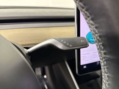 Used 2018 Tesla Model 3 Long Range image 32