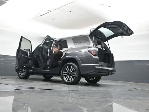 Used 2018 Toyota 4Runner Limited image 47