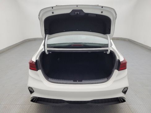 Used 2023 Kia Forte GT-Line w/ GT-Line Premium Package image 29