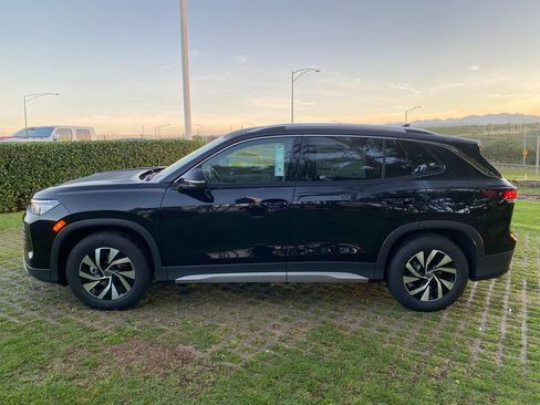 New 2026 Volkswagen Tiguan S image 4