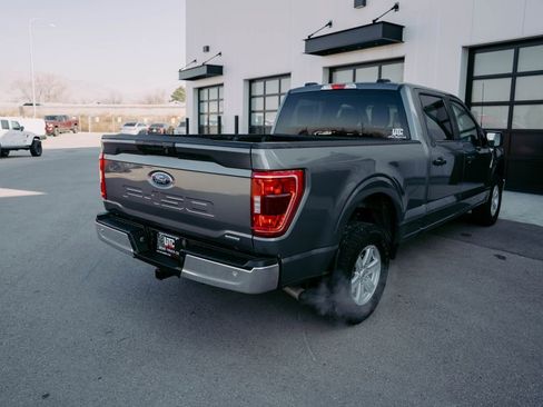 Used 2023 Ford F150 XLT w/ Trailer Tow Package image 8