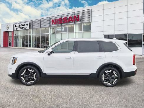 Used 2025 Kia Telluride S image 7