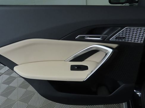 Used 2025 BMW X1 xDrive28i w/ Premium Package image 28