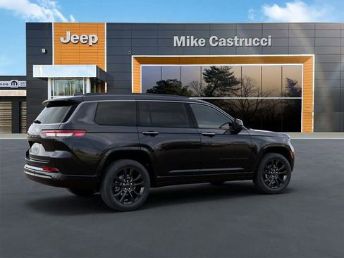 New 2026 Jeep Grand Cherokee L Limited AWD/4WD image 5