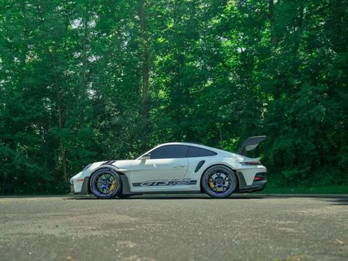 Used 2024 Porsche 911 GT3 RS w/ Weissach Package RWD image 33