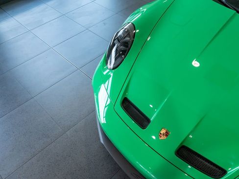 Used 2026 Porsche 911 GT3 RWD image 31