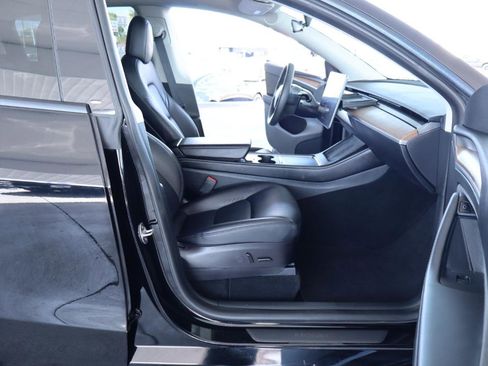 Used 2023 Tesla Model Y Long Range AWD/4WD image 34