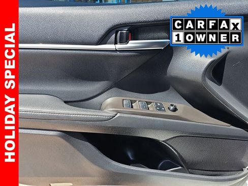 Used 2023 Toyota Camry XSE image 28