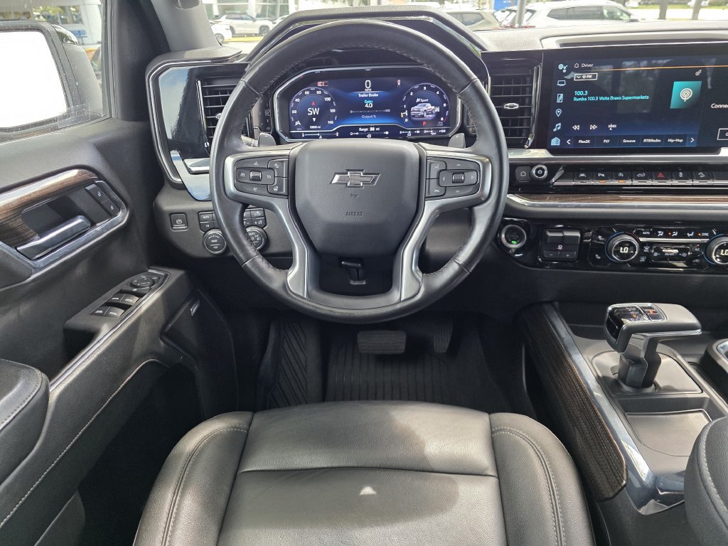 Used 2024 Chevrolet Silverado 1500 RST AWD/4WD image 11