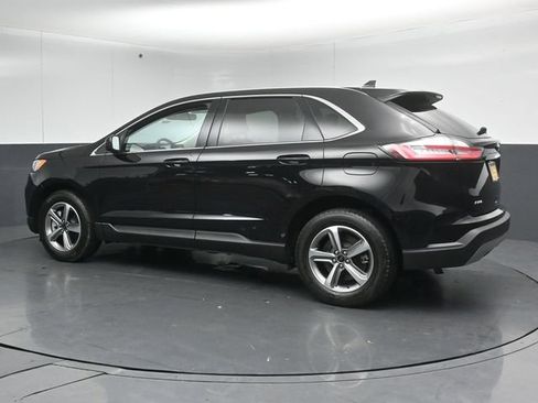 Certified 2023 Ford Edge SEL w/ Convenience Package AWD/4WD image 5