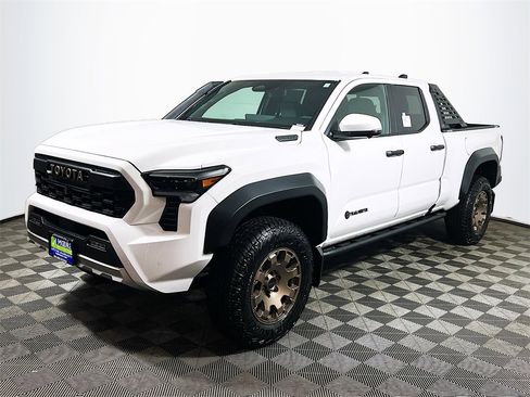 New 2026 Toyota Tacoma Trailhunter image 4
