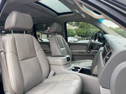 Used 2008 Chevrolet Silverado 2500 LTZ w/ Suspension Package, Off-Road image 24