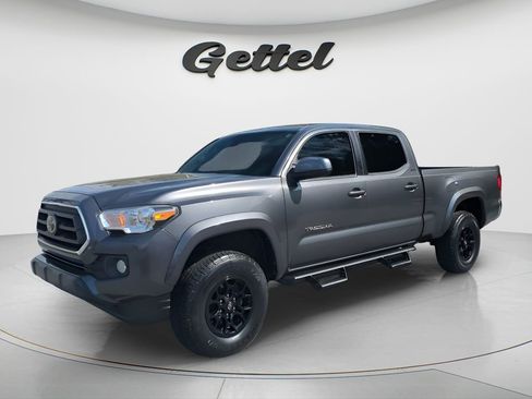 Certified 2020 Toyota Tacoma SR5 image 2