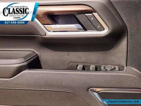 Used 2025 Chevrolet Silverado 1500 RST RWD image 25