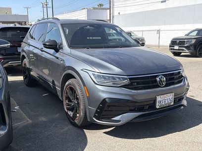 Certified 2023 Volkswagen Tiguan SE R-Line