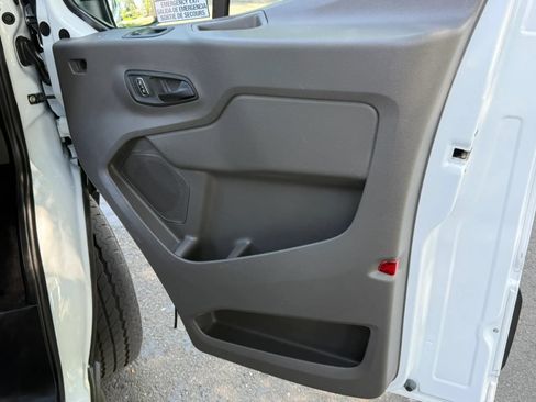 Used 2024 Ford Transit 350 XLT RWD image 21