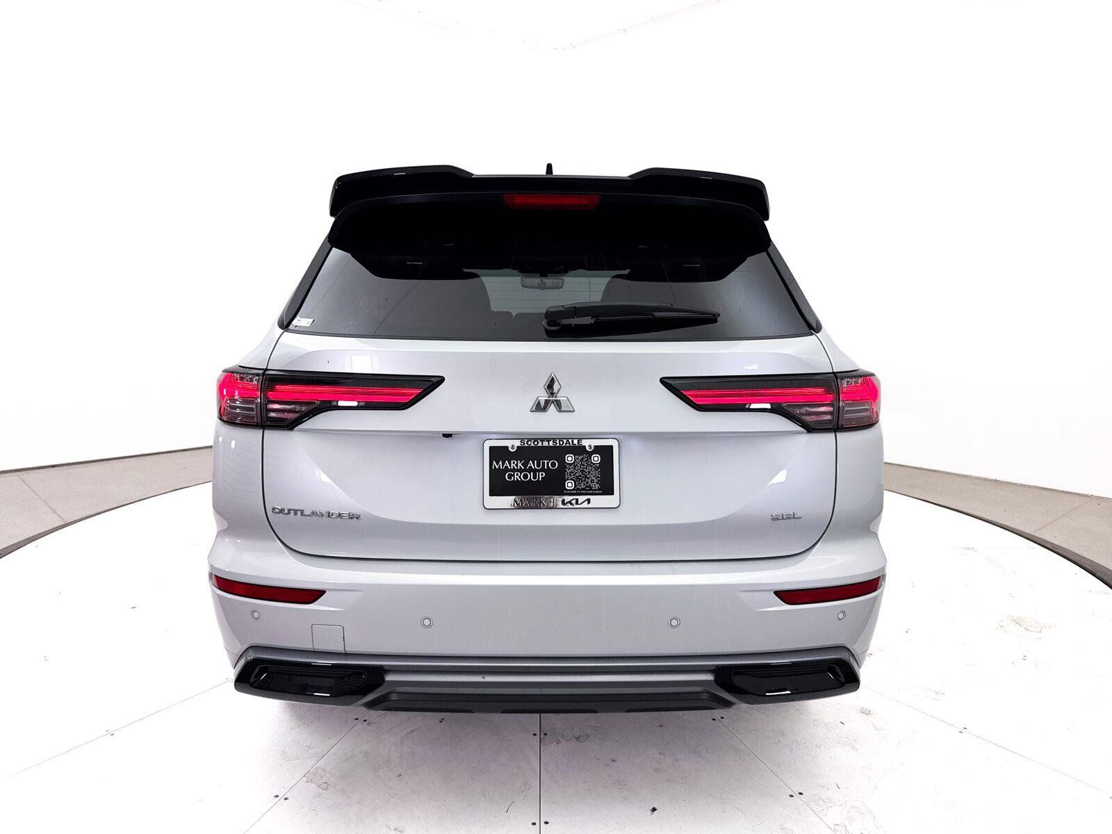 Used 2025 Mitsubishi Outlander SEL FWD image 19