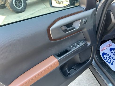 New 2025 Ford Bronco Sport Outer Banks image 11