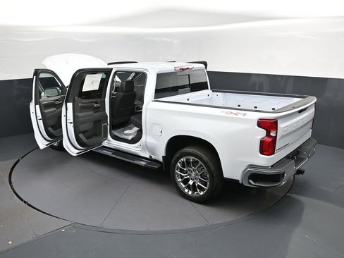 New 2026 Chevrolet Silverado 1500 LTZ w/ LTZ Premium Package AWD/4WD image 52