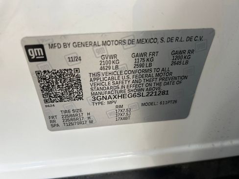 Used 2025 Chevrolet Equinox LT FWD image 10