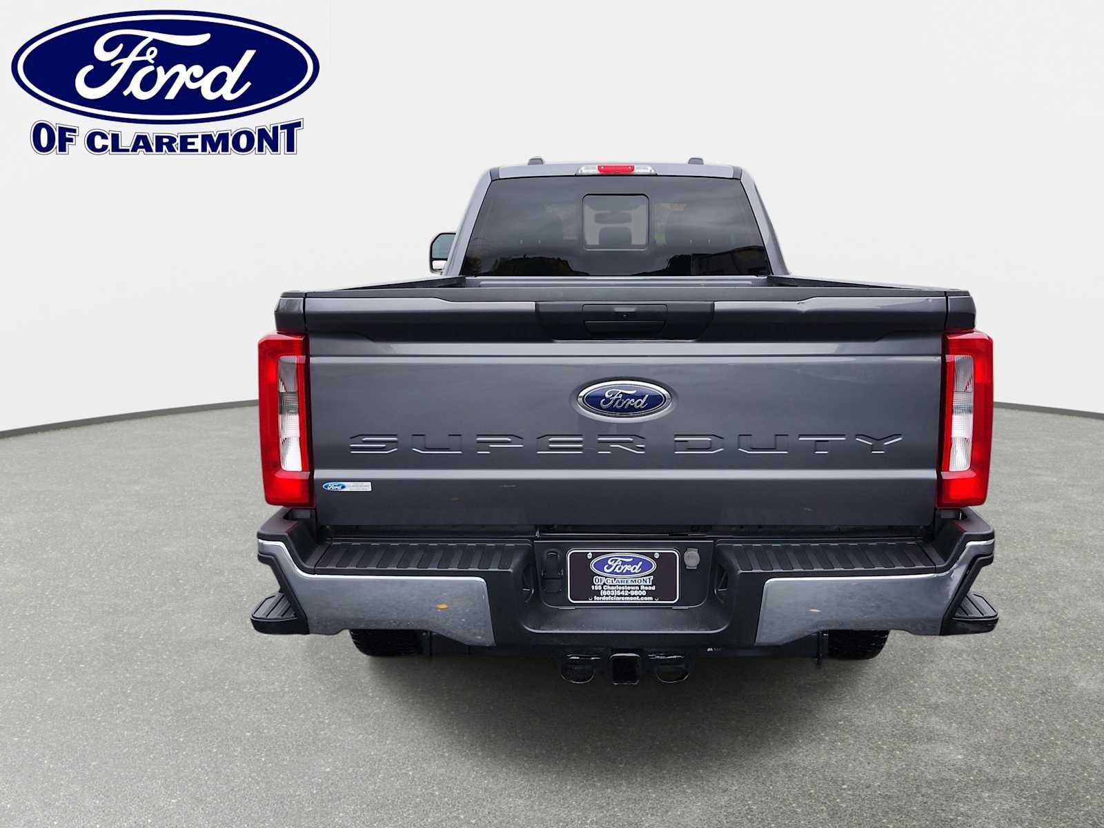 Used 2023 Ford F350 XLT w/ Snow Plow Prep Package AWD/4WD image 17