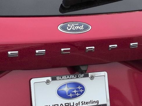 Used 2023 Ford Escape ST-Line Elite w/ Premium Technology Package image 13