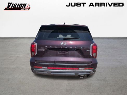 Used 2024 Hyundai Palisade Limited AWD/4WD image 6