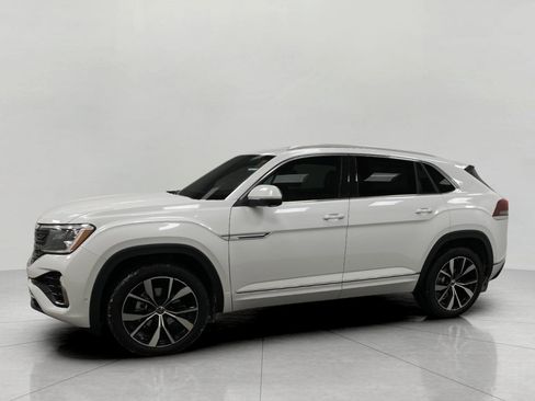 New 2026 Volkswagen Atlas Cross Sport SEL Premium R-Line image 9