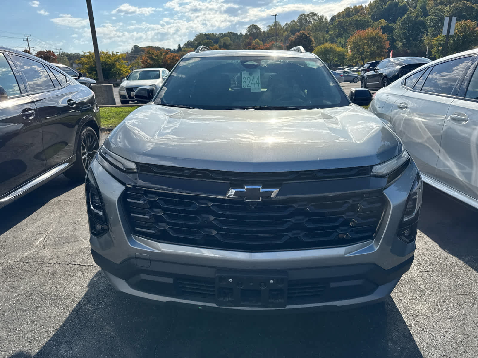 Used 2025 Chevrolet Equinox LT w/ Safety and Technology Package AWD/4WD image 2