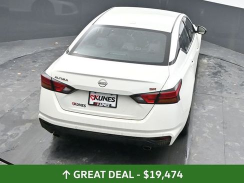 Used 2024 Nissan Altima 2.5 SR image 43