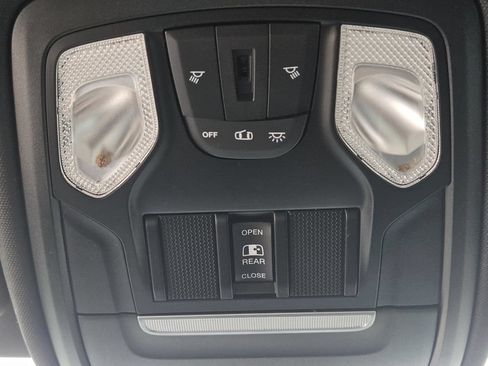 Used 2019 RAM 1500 Big Horn RWD image 22
