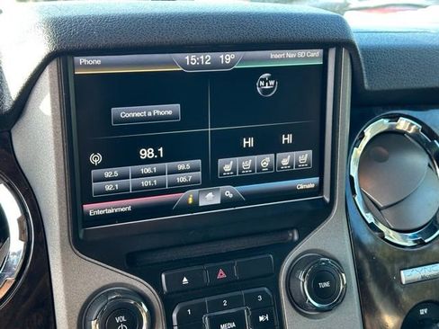 Used 2014 Ford F250 Platinum AWD/4WD image 22