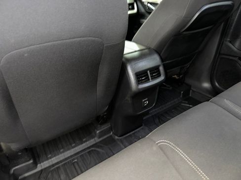 Used 2023 GMC Terrain SLE w/ Driver Convenience Package FWD image 20
