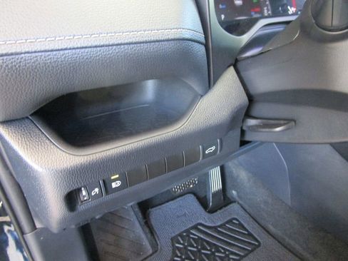 Used 2024 Toyota RAV4 XLE Premium FWD image 29